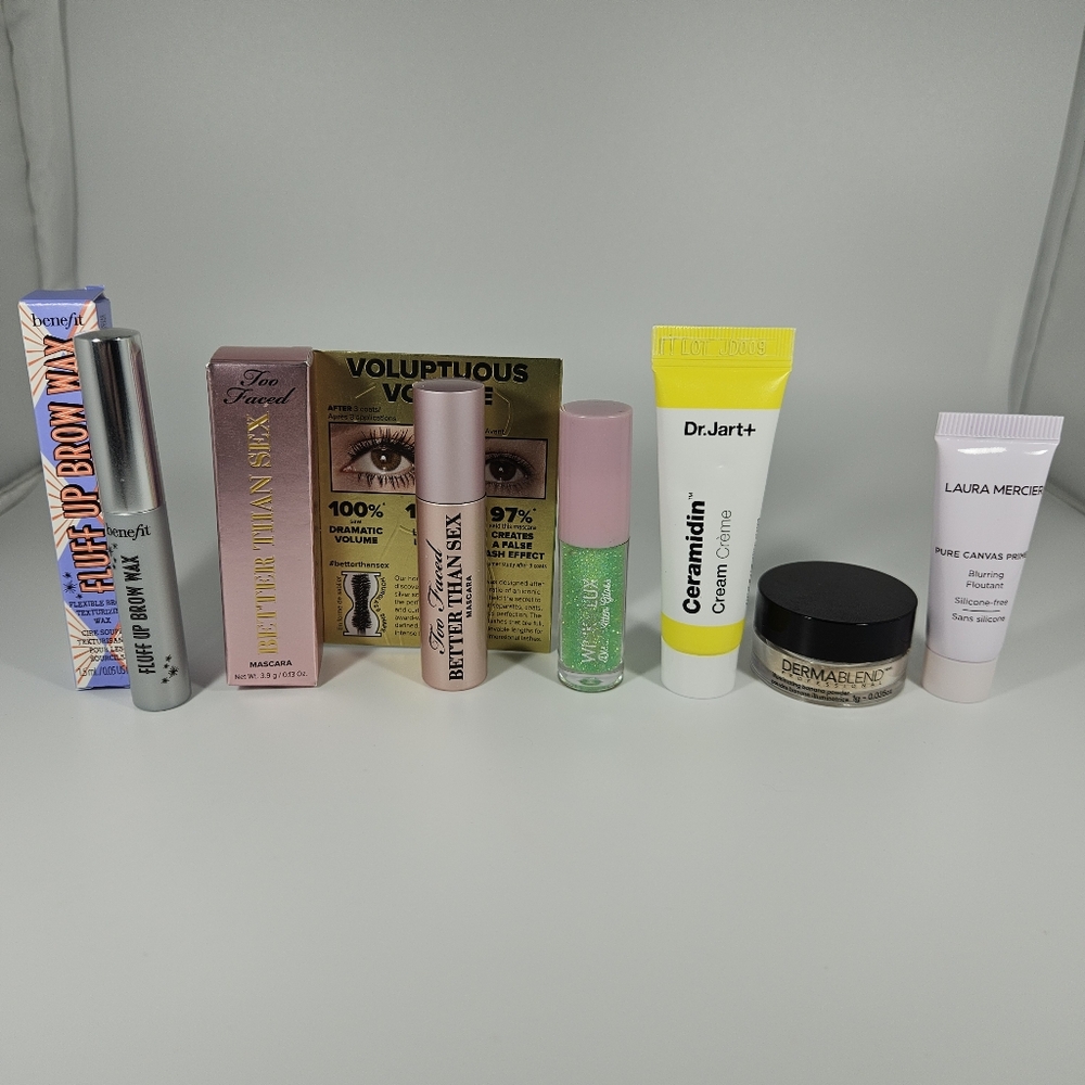 Beauty Lot (6 DELUXE SAMPLE-SIZES + 1 MYSTERY FREE FULL-SIZE)